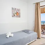 Aquarius Aparthotel 3*