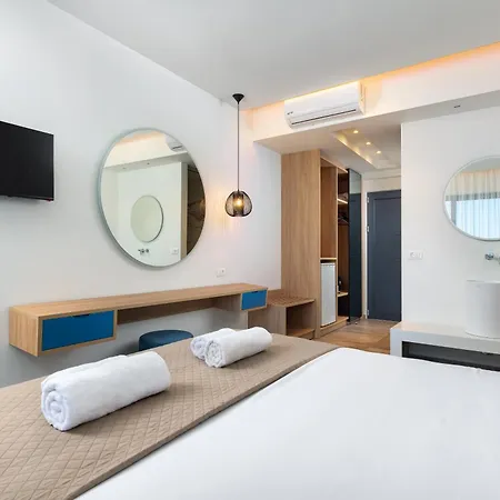 Aquarius Aparthotel